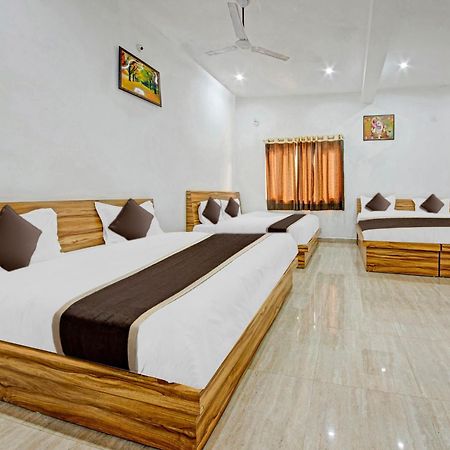 Hotel Kailasha Uttarkāshi Kültér fotó